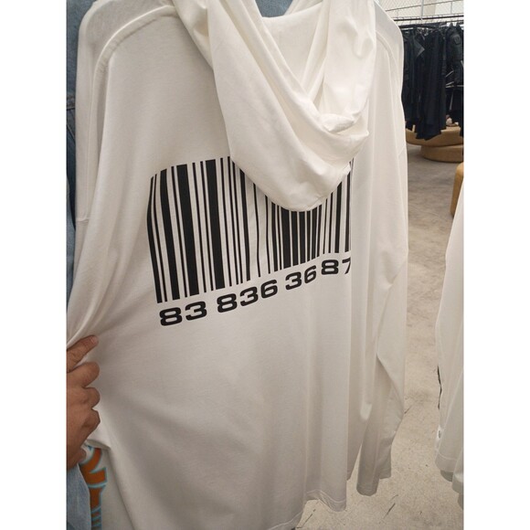 VETEMENTS 22SS Back to the Future Front Logo Print Long Sleeve Shirt Hood white - Picture 6 of 10